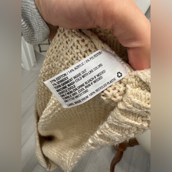 NWOT Universal Thread Collared Oatmeal Sweater Size L - Picture 5 of 5